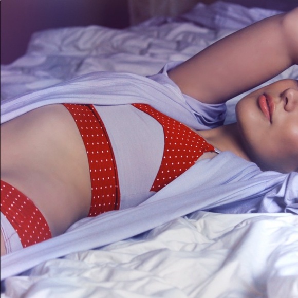 XS Hanna Broer Bralette - Picture 2 of 5